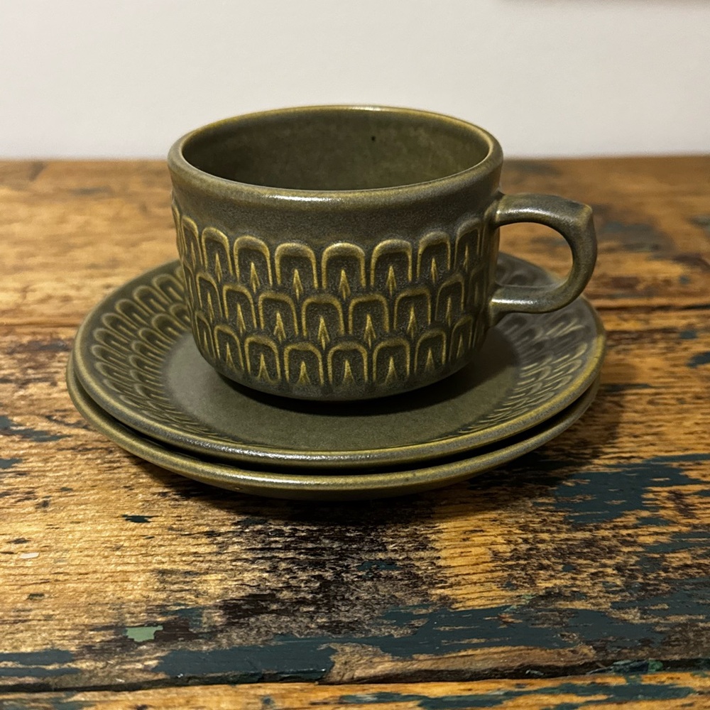 Wedgwood Cambrian Olive Green stoneware cup and saucers